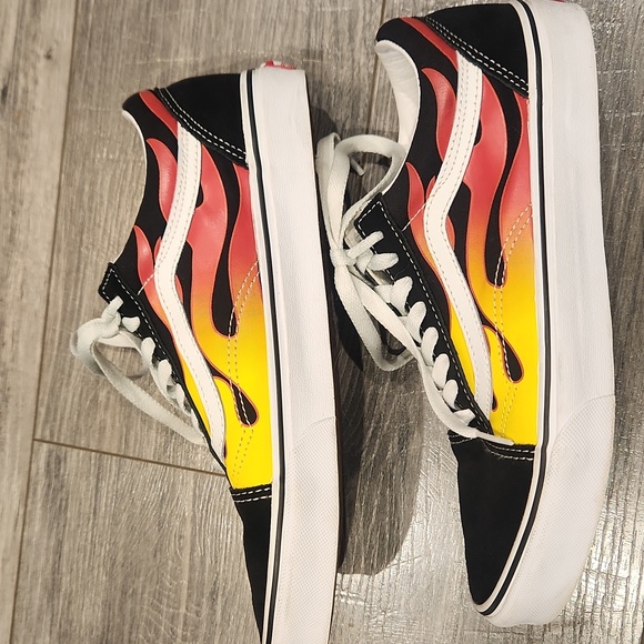 EUC VANS 500714 Off the Wall Men's sz 8 Women's sz 9.5 Flame Sneakers - Picture 3 of 7